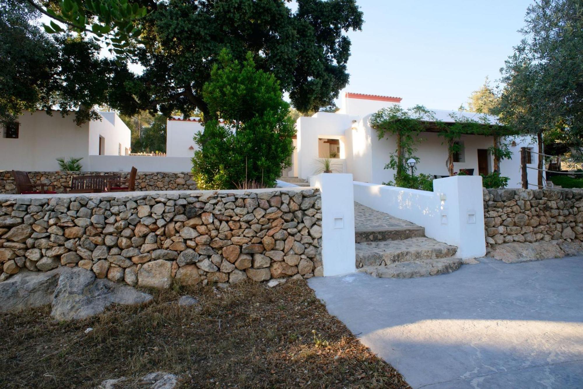 Can Vich Sant Carles de Peralta Esterno foto