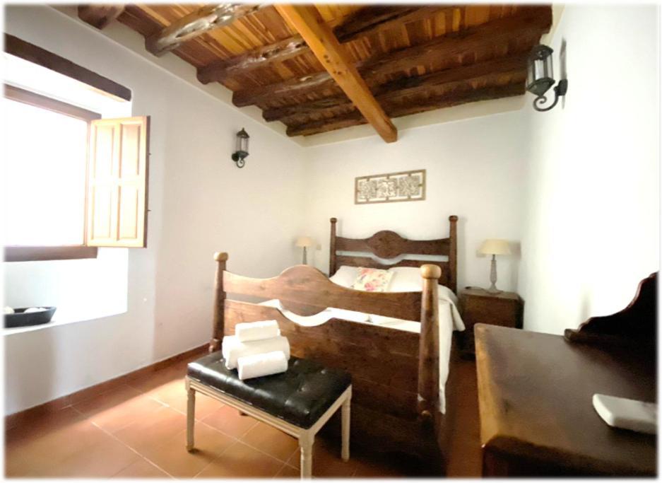 Can Vich Sant Carles de Peralta Esterno foto